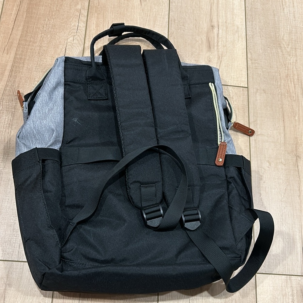 Gray and Black Backpack with charging port, laptop backpack - Picture 2 of 6